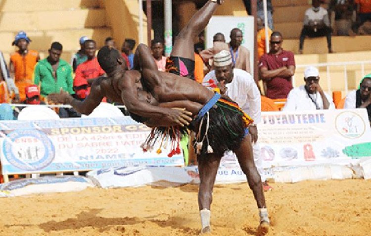 43ème édition du sabre national de lutte traditionnelle du Niger : un événement pour renforcer la cohésion sociale