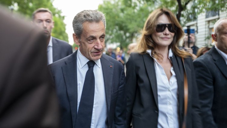 Affaire Kadhafi : Carla Bruni au Cœur des Révélations sur les Accusations Contre Sarkozy