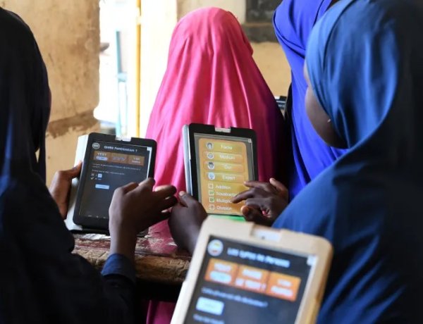 Niger : Révolution numérique dans l'éducation, 4 050 tablettes pour 90 établissements